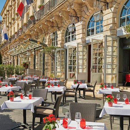 فندق InterContinental Bordeaux Le Grand المظهر الخارجي الصورة The restaurant's terrace