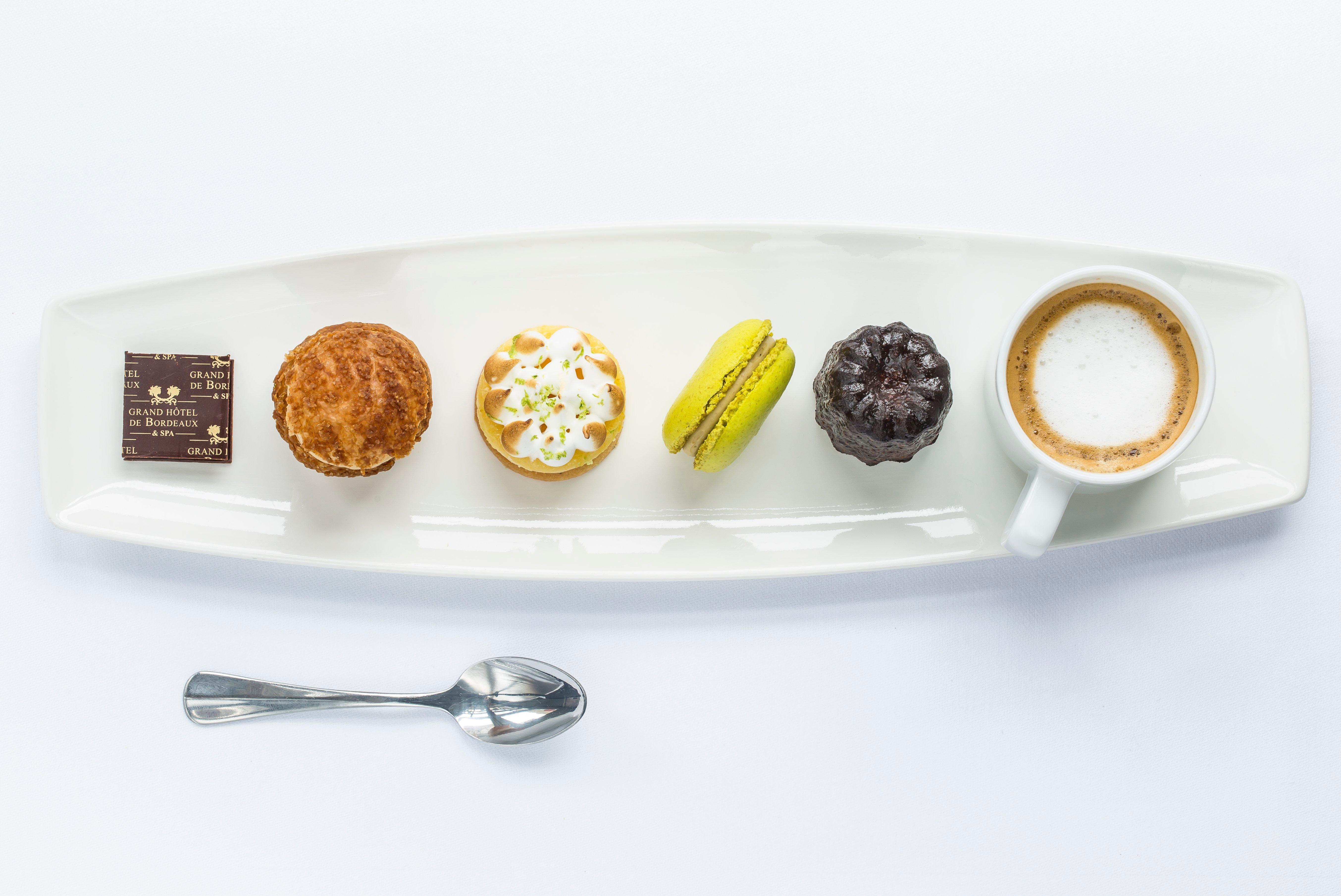 فندق InterContinental Bordeaux Le Grand المظهر الخارجي الصورة Petit fours