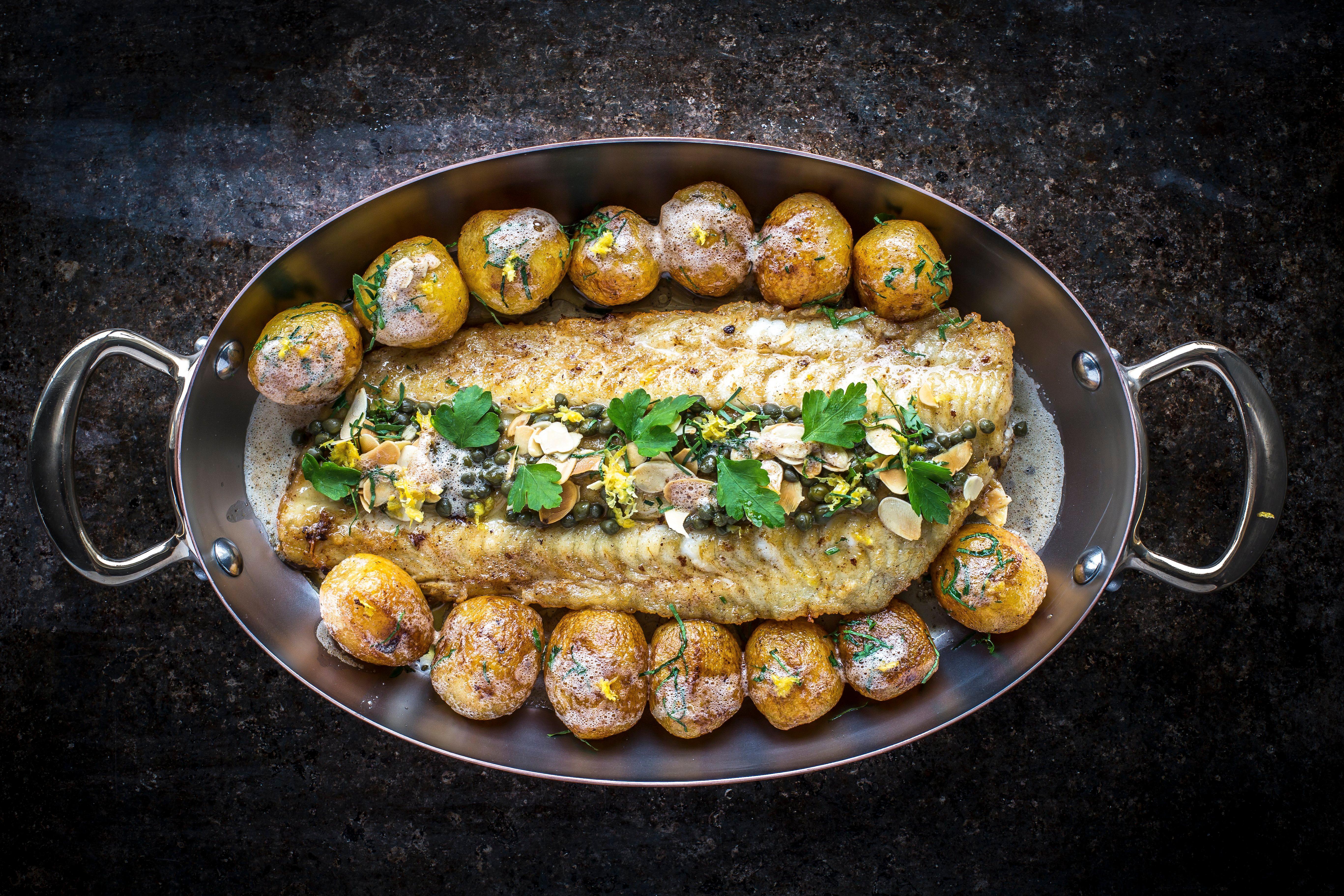 فندق InterContinental Bordeaux Le Grand المظهر الخارجي الصورة A prepared turbot