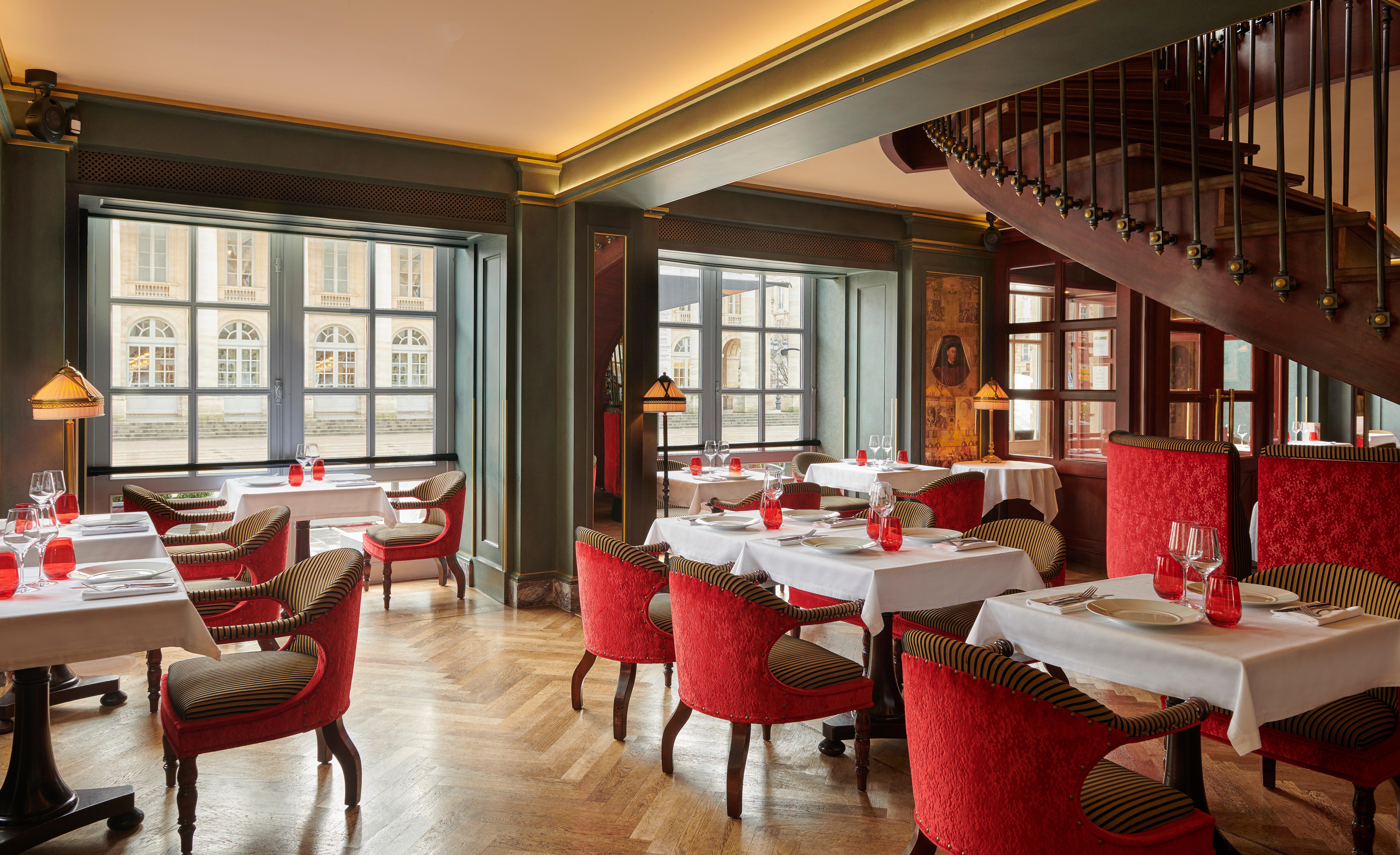 فندق InterContinental Bordeaux Le Grand المظهر الخارجي الصورة The interior of the restaurant