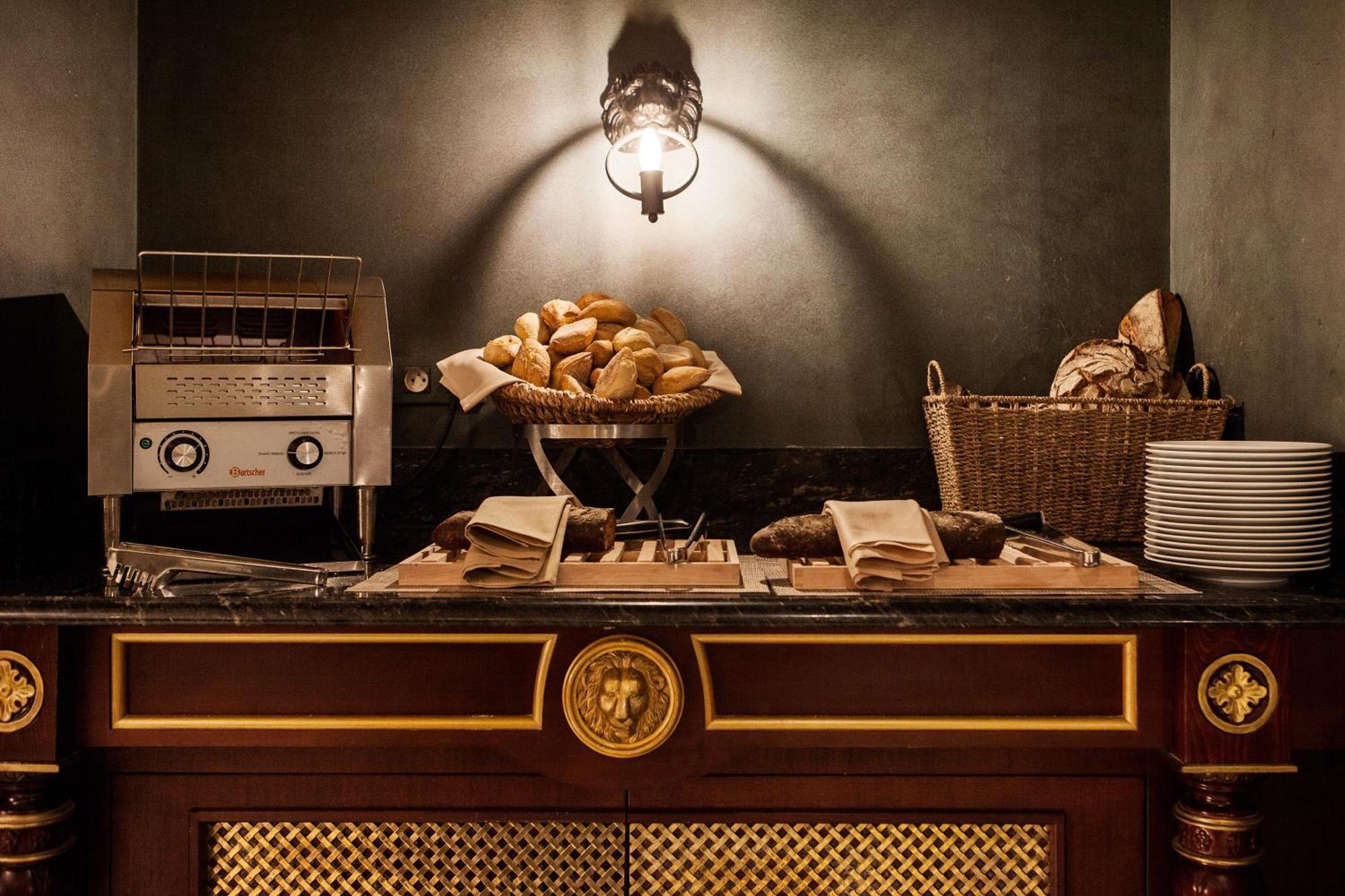 فندق InterContinental Bordeaux Le Grand المظهر الخارجي الصورة Bread station